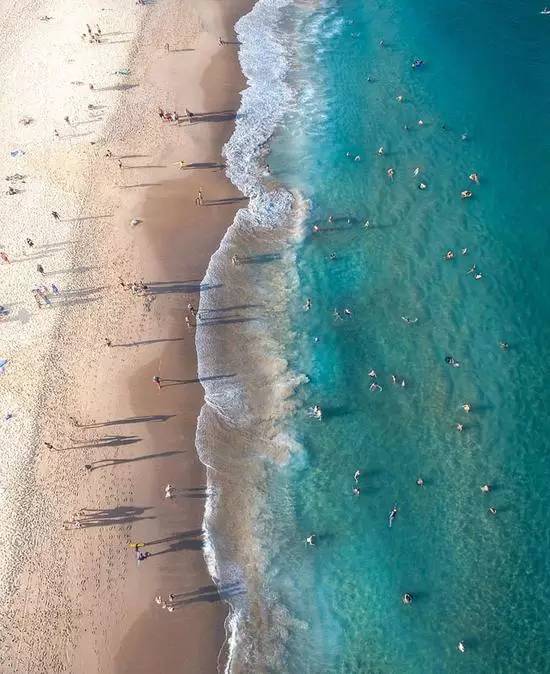 壹闻：地标里藏裸模彩绘艺术家创人体新玩法