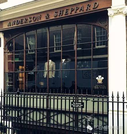 不是王子也能体验皇室生活，get这些皇室*用御**你也可以！