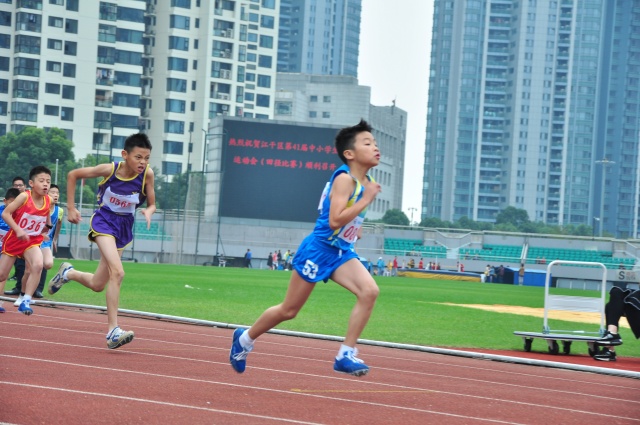 上演不一样的速度与豪情,上演了现实版的速度与豪情