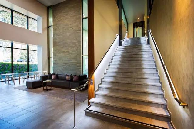 爱马仕健身房模式,健身房器械中的爱马仕