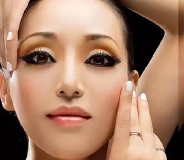 眼袋是什么原因引起的怎样消除,眼袋是怎么导致的有了眼袋怎么办