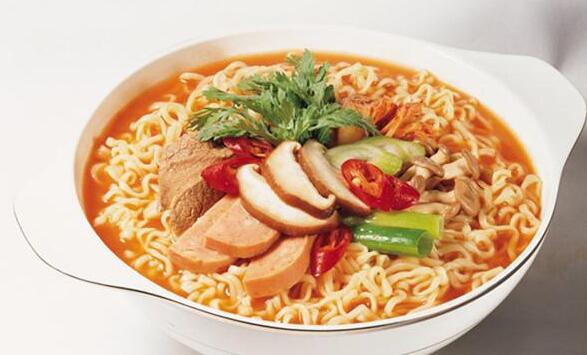 方便面算垃圾吗,方便面是否垃圾