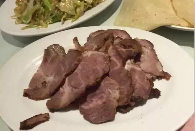 哈尔滨这十家苍蝇馆子,哈尔滨出名的俄罗斯湖滨餐厅