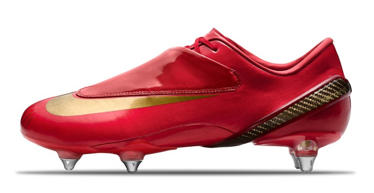 c罗生涯十大经典,c罗职业生涯一共穿过哪些球鞋