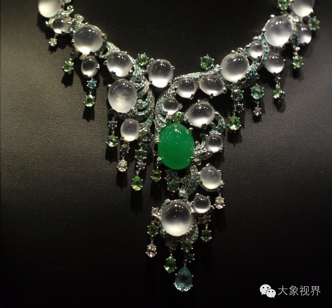 美艳洋模带您私家欧洲之旅！