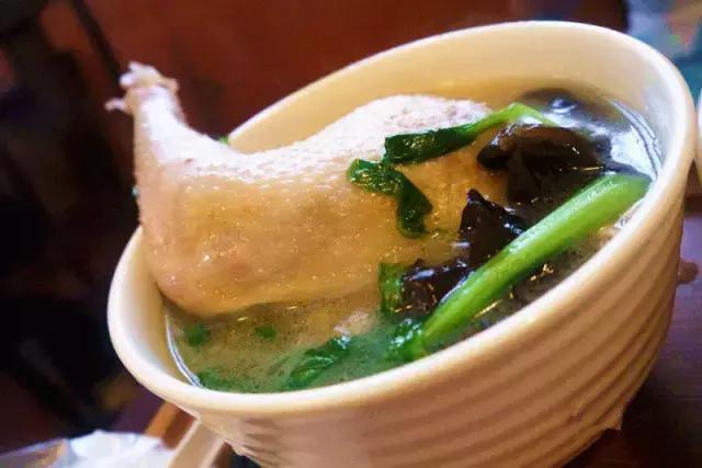 上海虹口糕团店在哪里,四川路有几个虹口糕团店