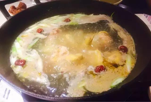 上海虹口糕团店在哪里,四川路有几个虹口糕团店