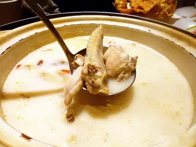 上海虹口糕团店在哪里,四川路有几个虹口糕团店