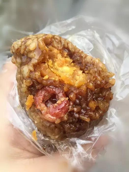 上海虹口糕团店在哪里,四川路有几个虹口糕团店