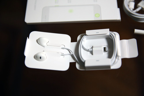 想知道大家现在用什么手机,大家都喜欢用什么手机