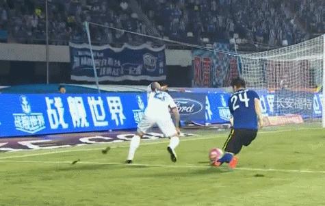 里皮gif,国足gif动图流畅配合