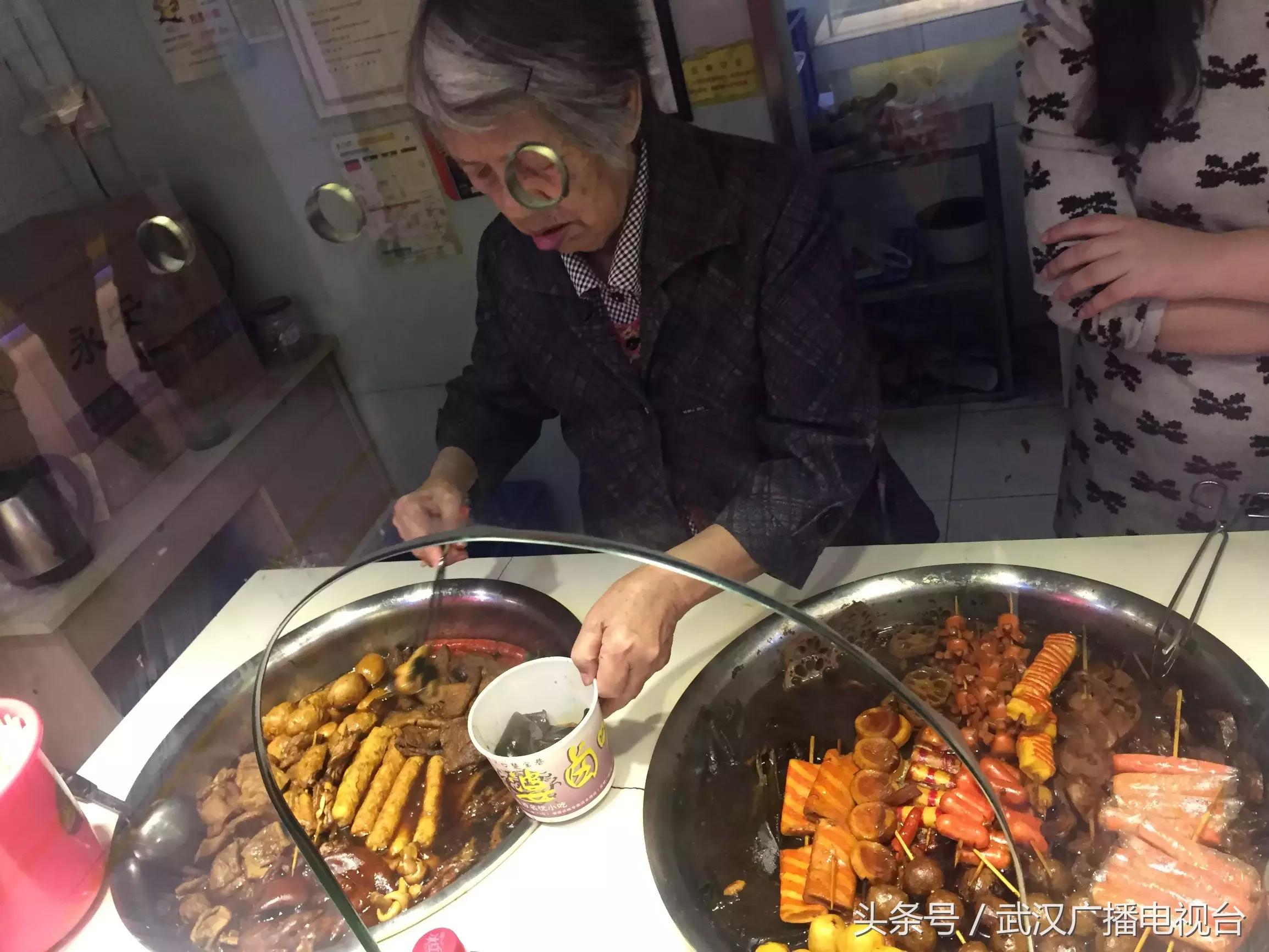 武汉十大骨灰级小吃,骨灰级吃货推荐