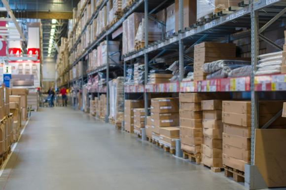 服装厂车间成品仓储专用货架,服装厂仓库货架整顿技巧