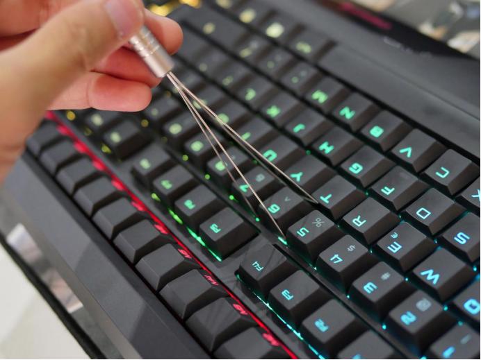 使用两年的机械键盘清洁,机械键盘清洗方法有哪些