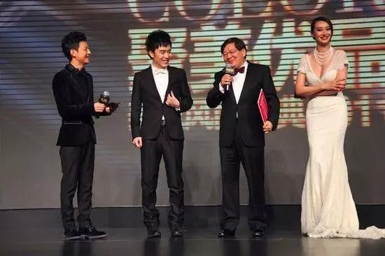 私有化*片鸦**与陈欧的聚美变法