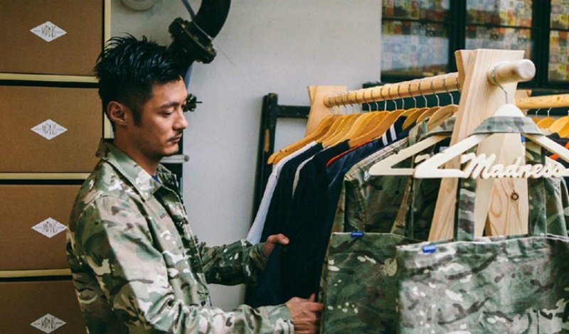 不要只会盲从！跟上余文乐的品味前，先花「5」分钟了解他吧！