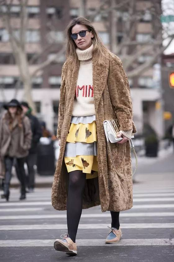 泰迪熊外套穿搭,超好看泰迪熊外套