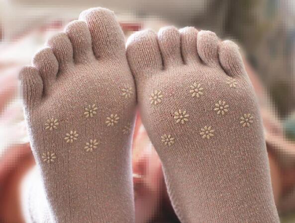 盐水白醋泡脚治脚气吗,花椒盐水治脚气