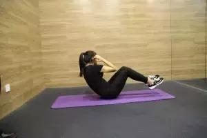 解决腰痛的腰椎锻炼方法,练一下腰椎的操