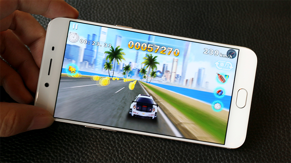 OPPOR9s测评：体验能否如外表一样美好？