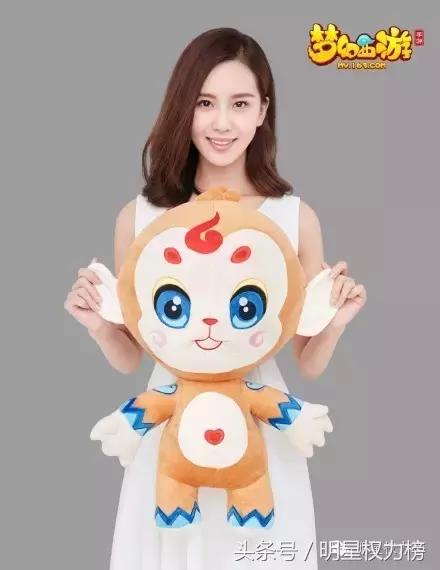 实拍偶遇陈伟霆赵丽颖张艺兴,赵丽颖陈伟霆卡通