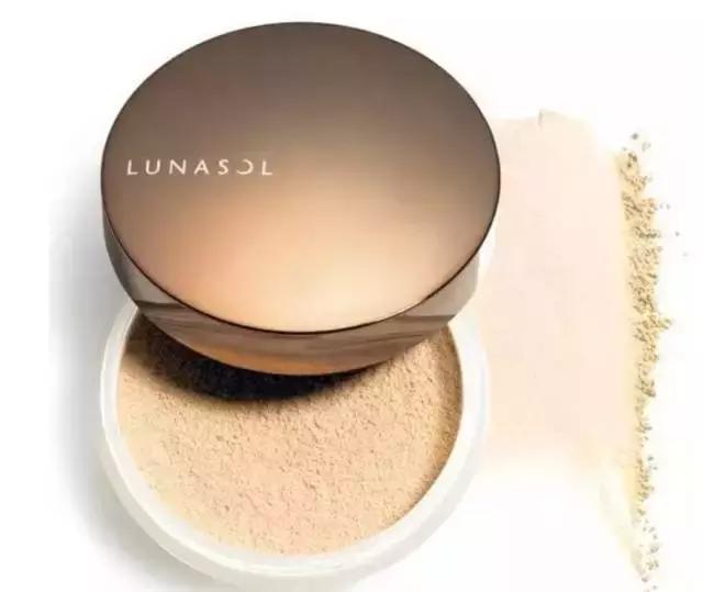 粉饼蜜粉饼散粉怎么选择,散粉粉饼蜜粉哪个好用点