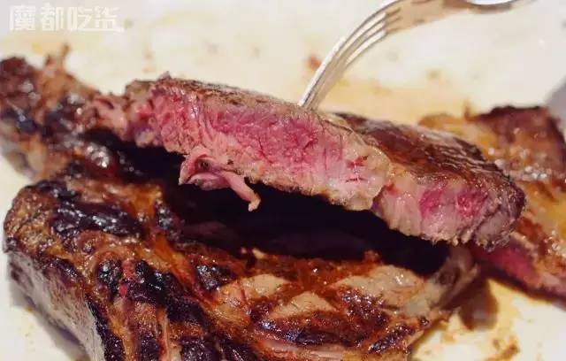 十一打折餐厅,十一月餐厅