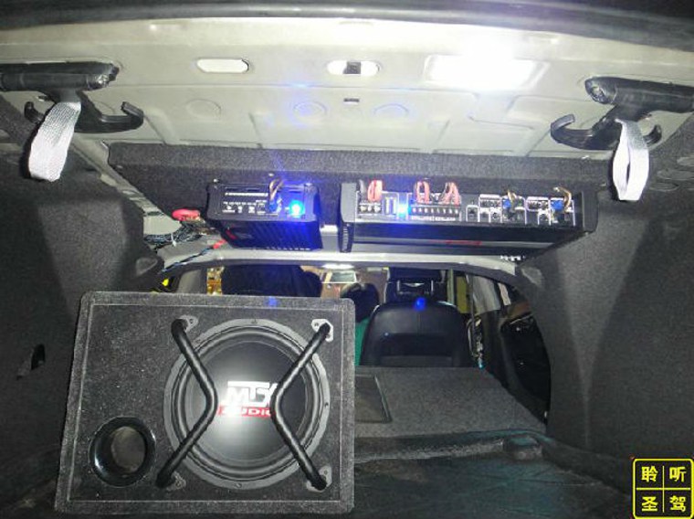 18款大众迈腾改装音响,大众迈腾原车音响最佳效果