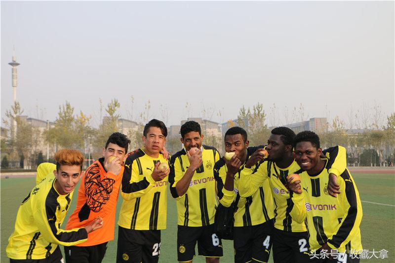 太原理工大学国际教育交流学院VS软件学院足球比赛