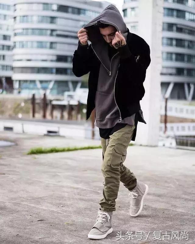 连帽卫衣今年很流行,长款连帽卫衣怎么穿才好看
