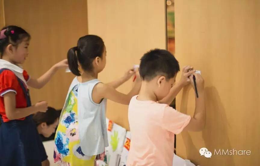 想象无限，创意T恤被宝贝儿们画成了“春田花花”