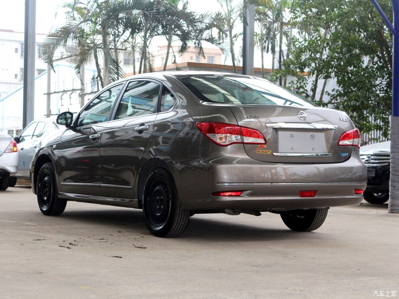 杩欐杞﹀姩鍔涜冻绌洪棿澶у敭浠峰嵈涓嶉珮,12骞村嚡缇庣憺鍜岄┈鍏摢涓补鑰楅珮