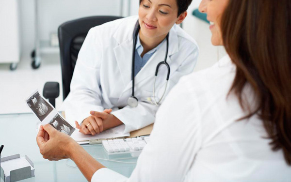 卵巢液性暗区是宫外孕吗,卵巢液性暗区考虑黄体什么意思