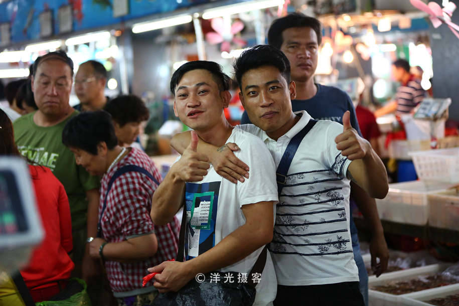 现在的三亚海鲜市场,海鲜市场发现什么东西