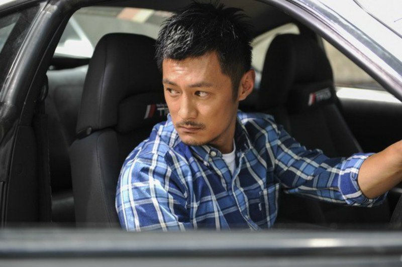 不要只会盲从！跟上余文乐的品味前，先花「5」分钟了解他吧！