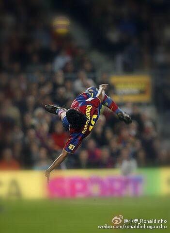 小罗纳尔迪尼奥传奇完整版,小罗纳尔迪尼奥过人集锦