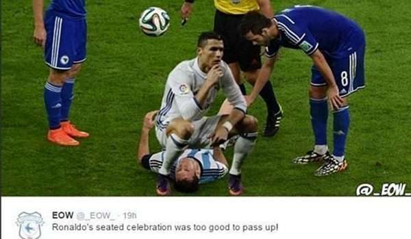 盘点十大足坛庆祝动作,足坛花式庆祝