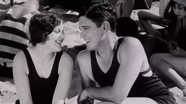 比利林恩4k超清视频,比利林恩的中场战事120帧爱奇艺