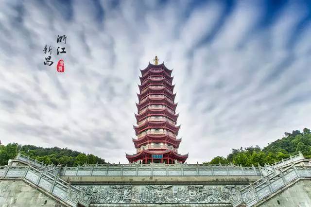 中国自驾游第一条网红公路是哪个,一条途经六条网红公路的自驾之旅