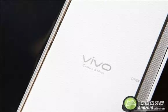 vivo前置柔光自拍,vivox11600万柔光自拍