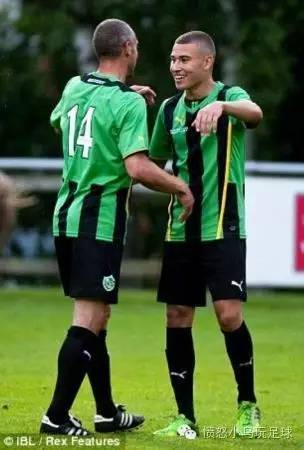 父亲虐打孩子,父亲虐打三岁的孩子