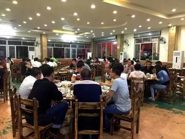 买LV不如食LV！这家新开驴肉汤无宣传却日日爆满！完胜LV！