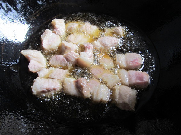 牛肉的家常做法,笋干烧肉的家常做法