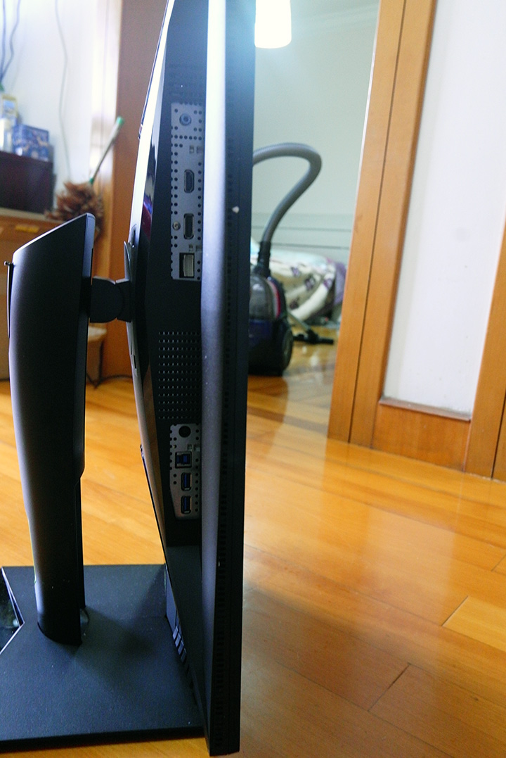 用了四年的显示器还有必要买吗,用了两年的显示器还值得买吗