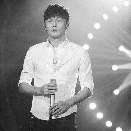 盘点那些让人惊艳的歌,抖音很火两个字的歌