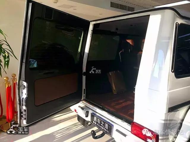 奔驰g5004x4越野车越野性能展示,二手g500奔驰最新报价