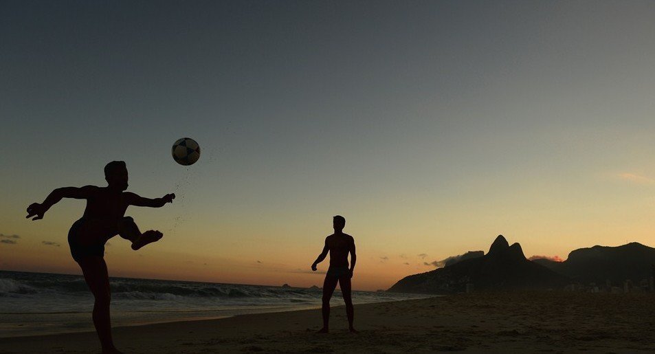 足球的魅力感悟语句,足球的艺术瞬间