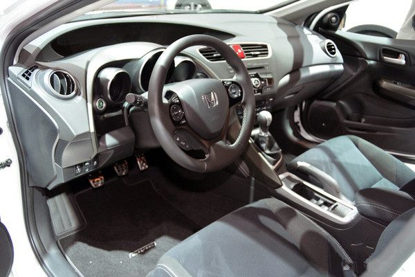 思域旅行车什么时候在国内上市的,思域旅行车报价及图片