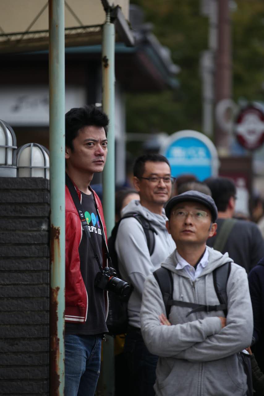 不当翻译官，他钻进居酒屋11年，终在山城做出最旧最暖的日料铺