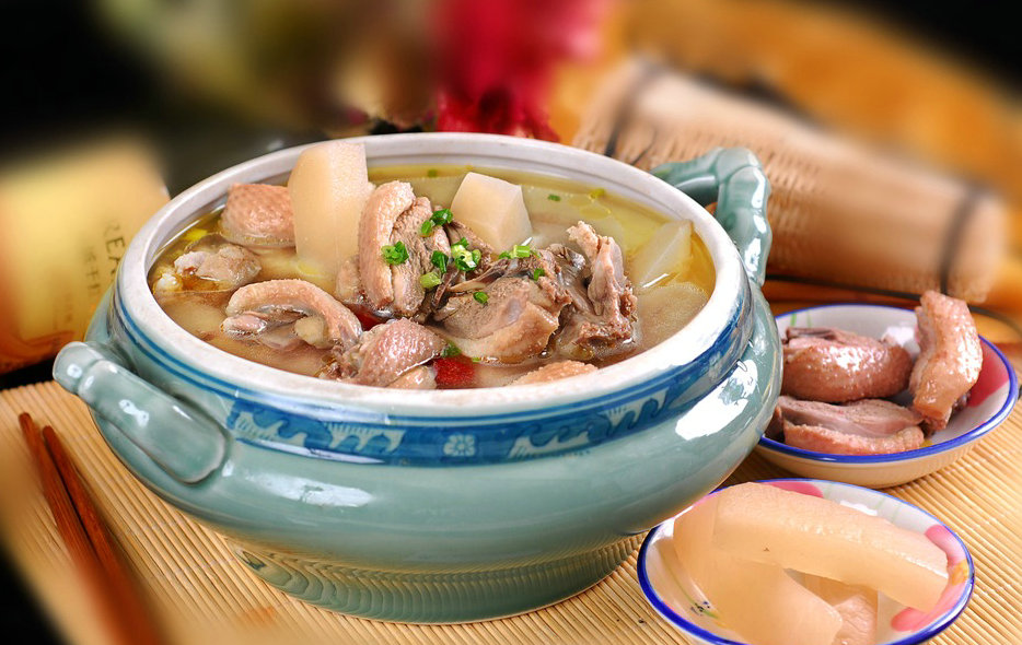 简单的老鸭汤做法,正宗的老鸭汤的做法